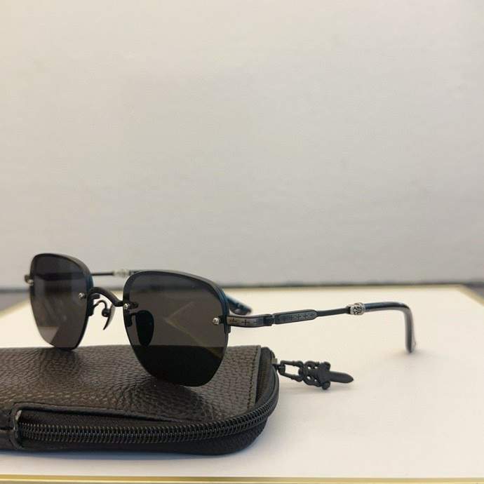Picture of Chrome Hearts Sunglasses _SKUfw60929608fw